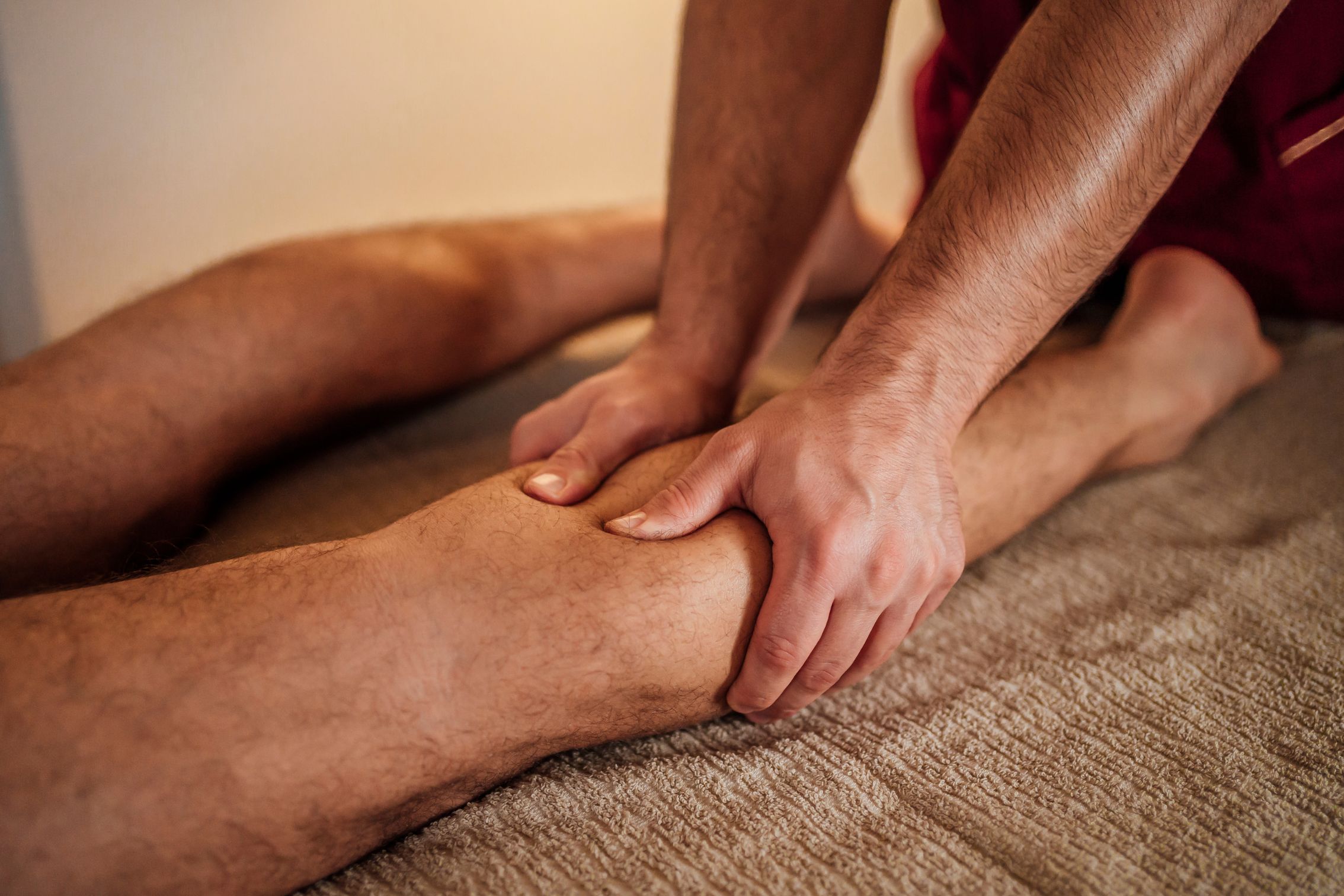 You are currently viewing مساج رياضي في الرياض: تعافٍ أسرع وأداء أفضل في روشن سبا