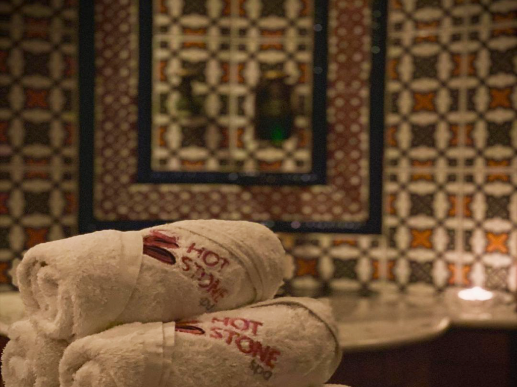 Read more about the article أفضل عروض مساج في الرياض | جلسات استرخاء وراحة بجودة عالية من مركز روشن سبا للرجال